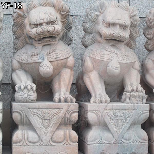indoor foo dogs weed marble lion statue outside house ...
